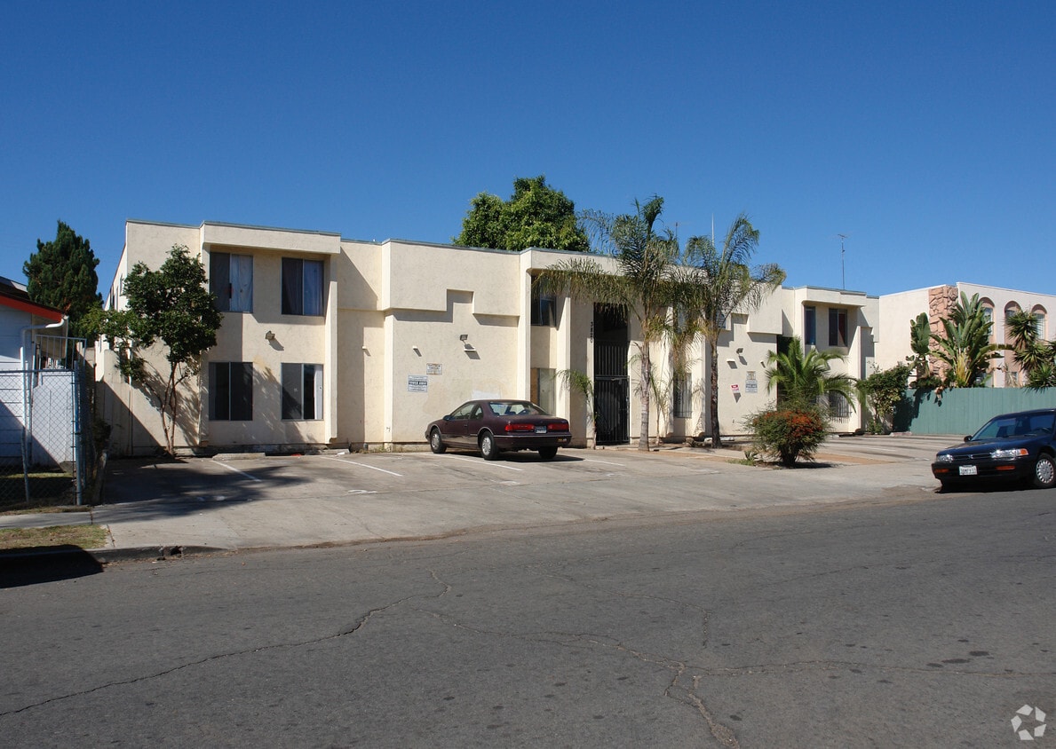 3820 45th St, San Diego, CA 92105 Apartments in San Diego, CA