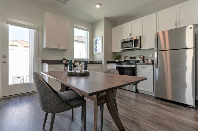 Foto del edificio - The Alowyn Homes at Centennial