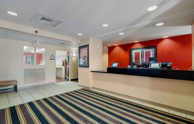 Foto del edificio - Furnished Studio-Chicago - Gurnee