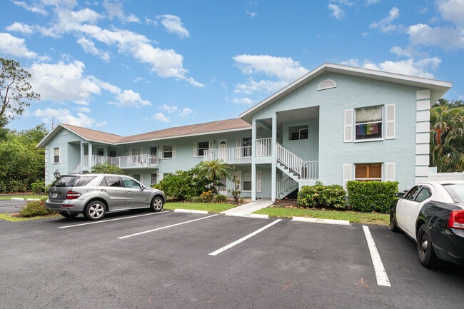 Foto del edificio - 5737 Whitaker Rd