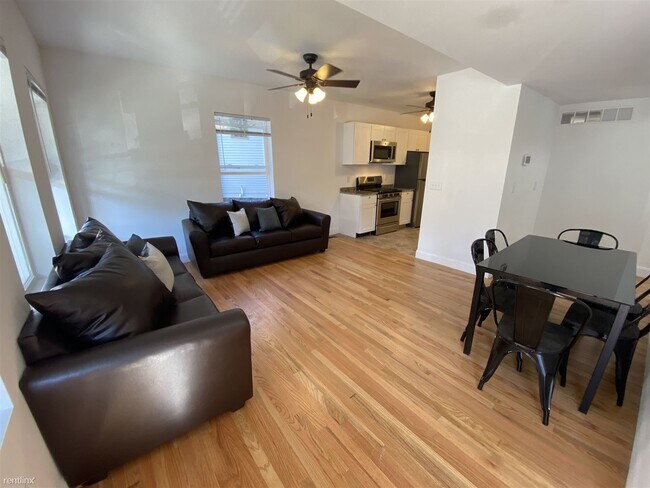 Foto del edificio - 7 br, 4 bath House - 920 Greenwood Ave