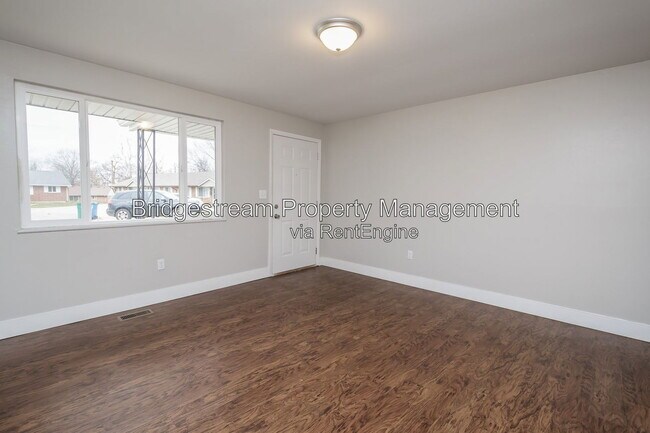 Foto del edificio - 5442 Lofino Ct