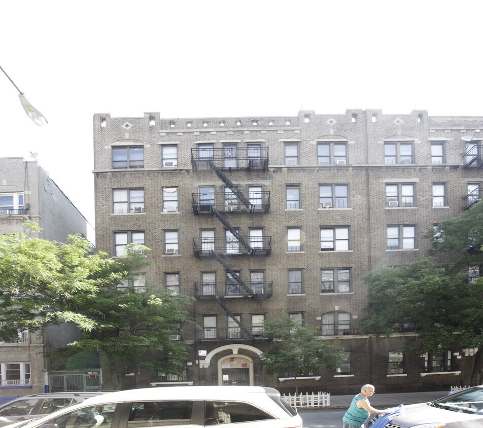 Building Photo - 567 West 191st Street