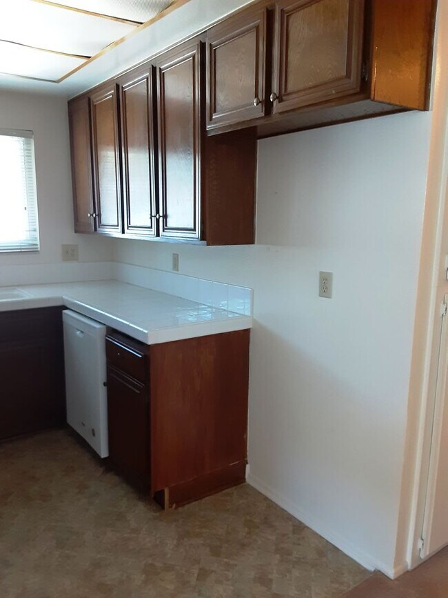 Foto del edificio - Cozy 2 bedroom / 1 bathroom in Port Hueneme