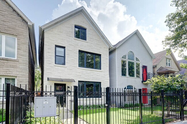 Building Photo - 2525 W Haddon Ave