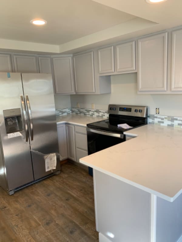 1310 Thayer Dr, Richland, WA 99354 Room for Rent in Richland, WA