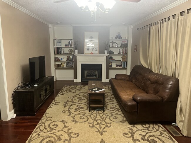 Foto del edificio - 9 Maple Ln