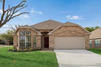 Building Photo - 8201 Rayburn Ln