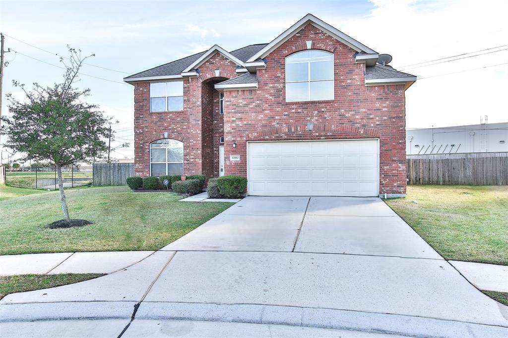 Foto principal - 6103 Menor Crest Dr
