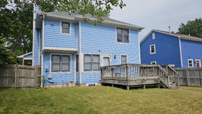 Building Photo - 2621 N New Jersey St