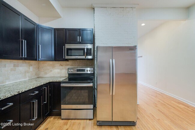 Foto del edificio - 1104 E St Catherine St