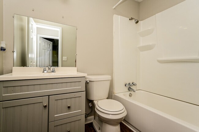 Foto del edificio - Fantastic 3bd/2ba home! Let yourself in!