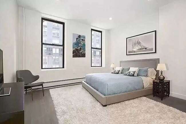 Building Photo - 316 West 39th Street
