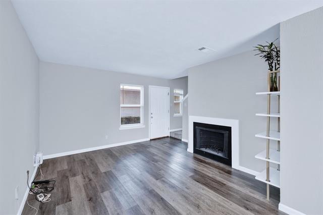 Foto del edificio - 610 Ridgeline Dr
