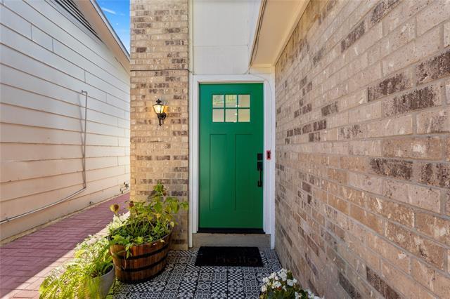 Foto del edificio - 2908 Nova Dr