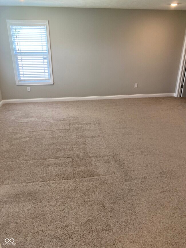 Building Photo - 7352 Doyal Dr