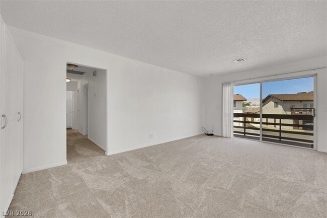Foto del edificio - 2373 Wooster Cir
