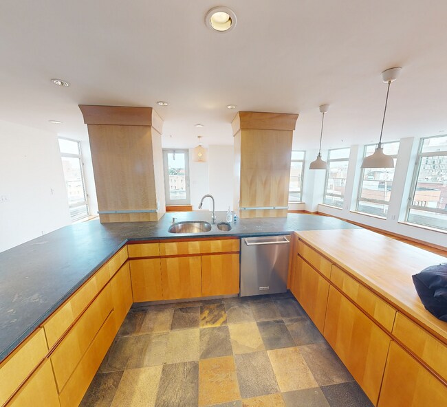Foto del edificio - 93 Winthrop St