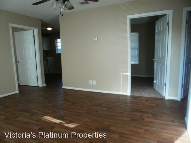 Primary Photo - 120 Milann St