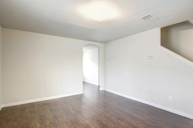 Building Photo - 5719 Post Oak Manor Dr