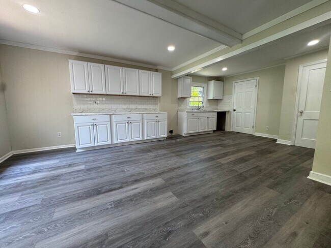 Foto del edificio - 2818 Mallory St