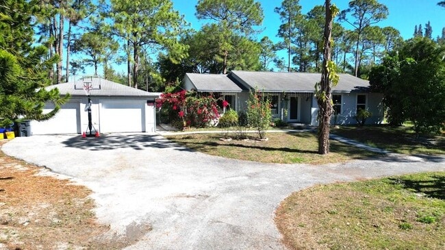 Photo - 13619 57th Pl N House