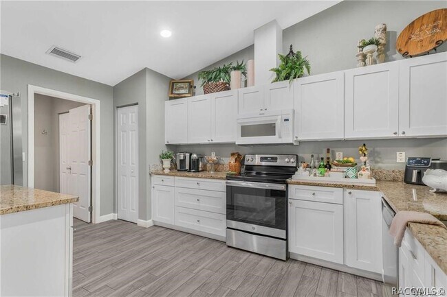 Foto del edificio - 2142 S Gleneagle Terrace