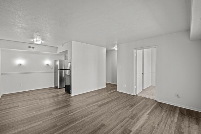 Building Photo - Belmont Terrace