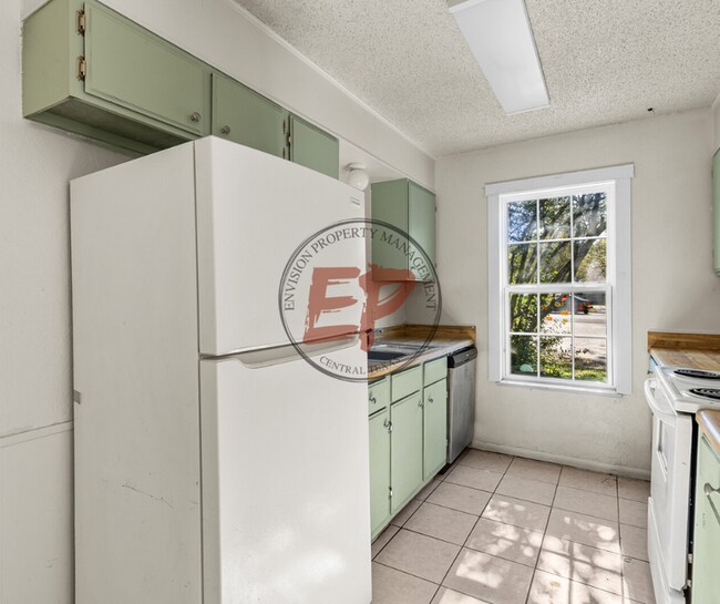 Foto del edificio - 3627 Colcord Ave