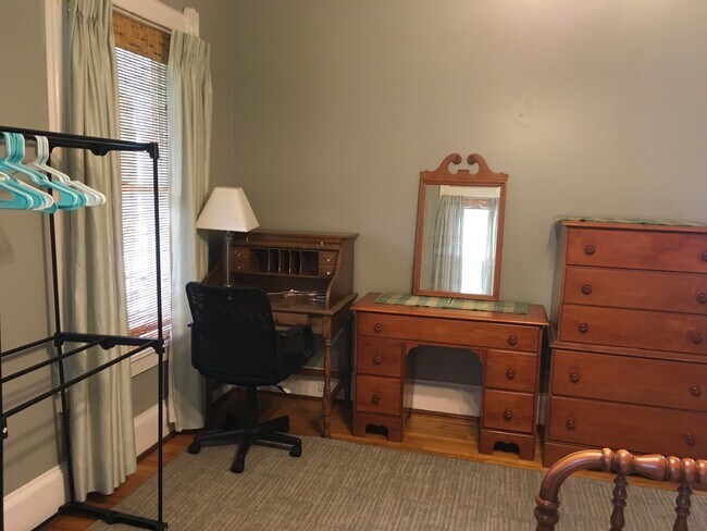 Foto del edificio - 413 Westcott St