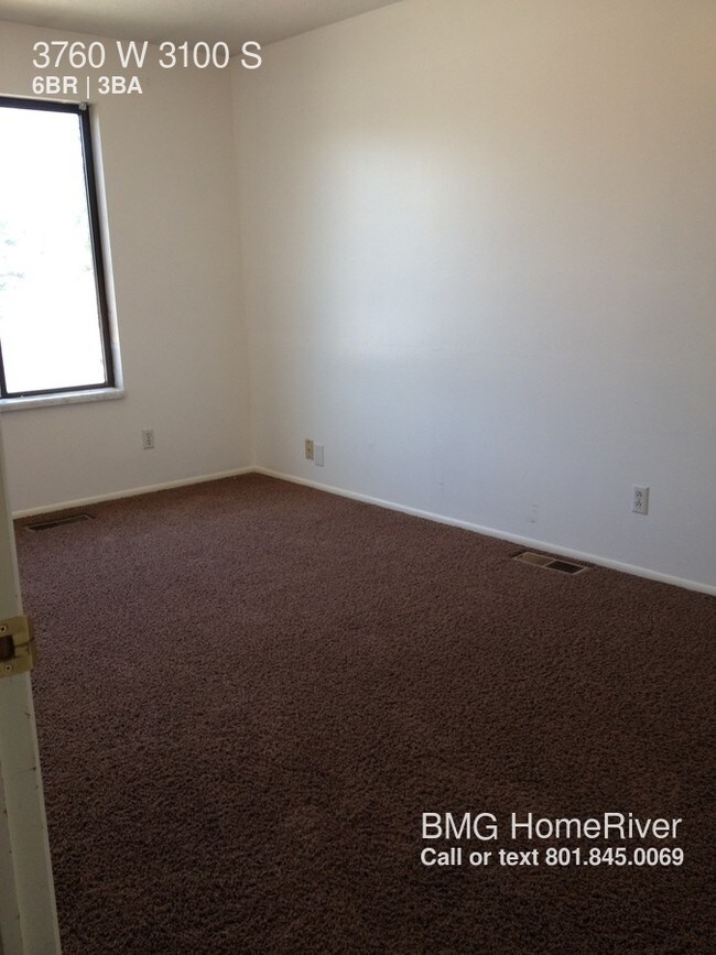 Building Photo - 3760 W 3100 S