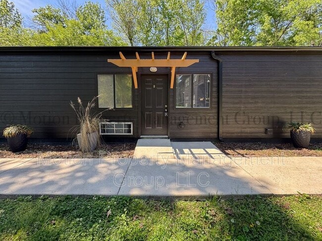 Photo - 6916 Northside Dr House