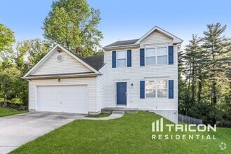 Building Photo - 114 Summerwoods Way