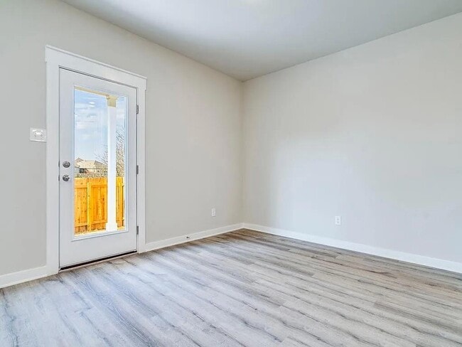 Foto del edificio - 515 Fieldwood Dr