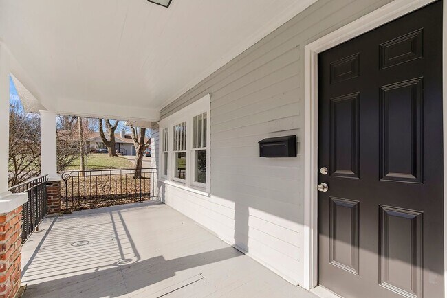 Building Photo - Charming 4 Bed, 2 Bath Home in Independenc...