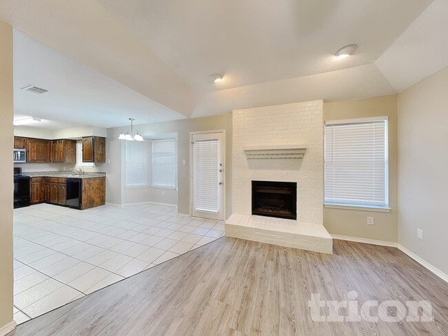 Building Photo - 5708 Woodsetter Ct