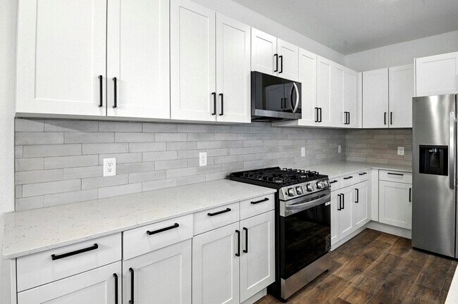 Building Photo - 1852 Dry Cherry Ln