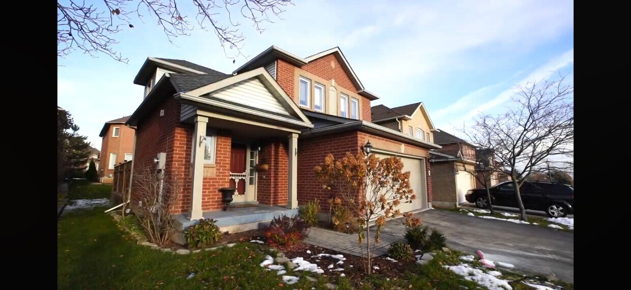 Primary Photo - 1150 Skyview Dr