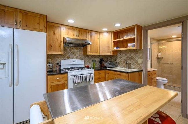 Photo - 22824 104th Ave SW House