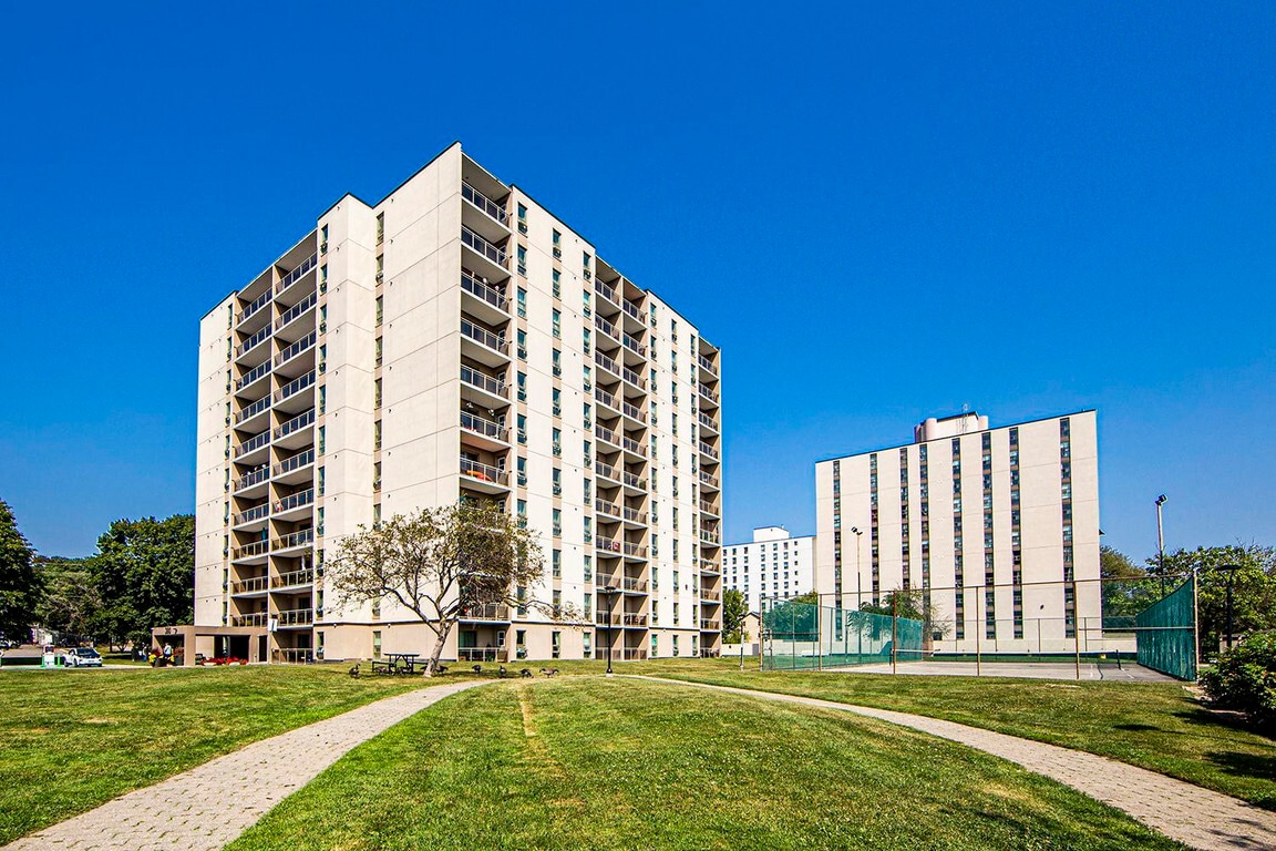 Primary Photo - Bryden Apartments