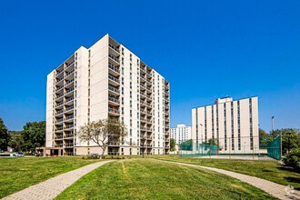 Building Photo - Bryden Apartments