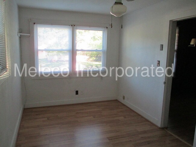 Foto del edificio - 604 Washington St