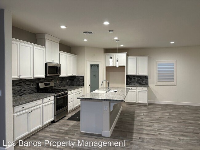 Building Photo - 2 br, 2 bath House - 541 Betten Court