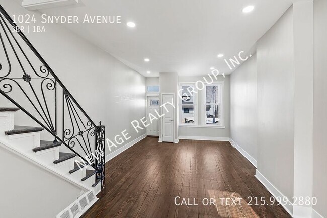 Building Photo - 3 bedroom, 1 bathroom house located near B...