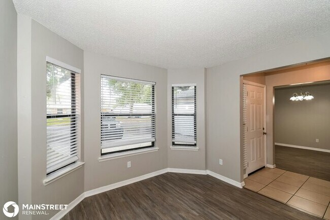 Foto del edificio - 1352 Shearwater Dr, Jacksonville, FL 32218
