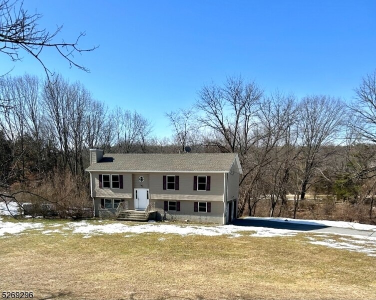 Primary Photo - 17 Compton Rd
