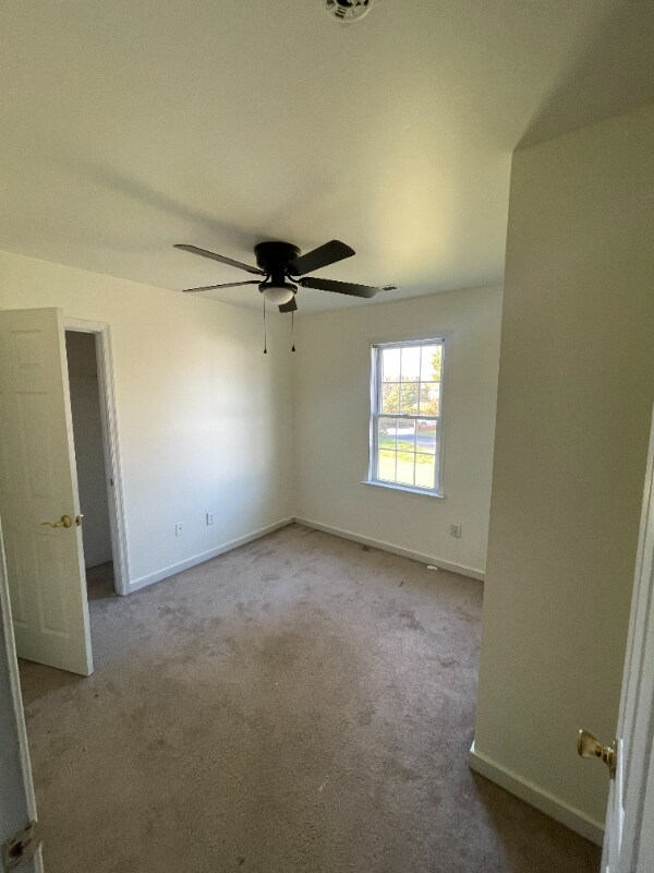 Building Photo - 613 Stone Throw Terrace