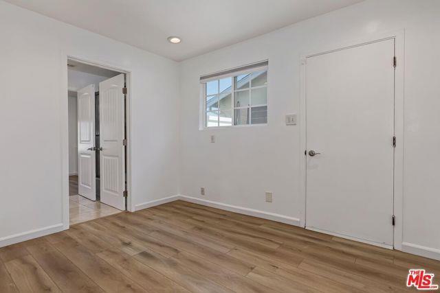 Building Photo - 12120 Aneta St