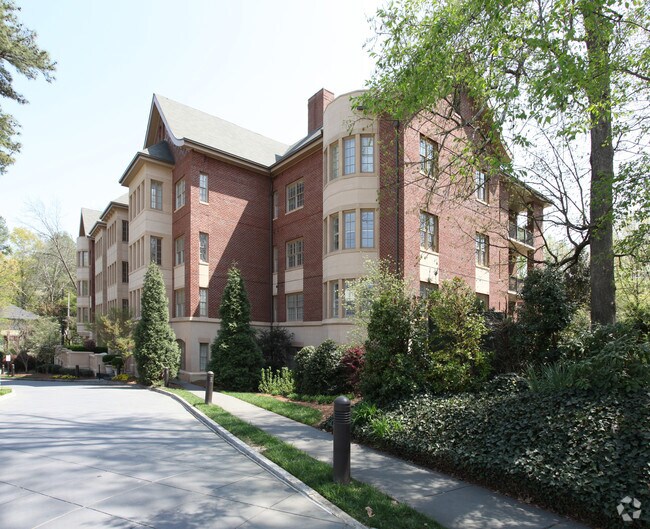 The Clifton Apartments Atlanta, GA