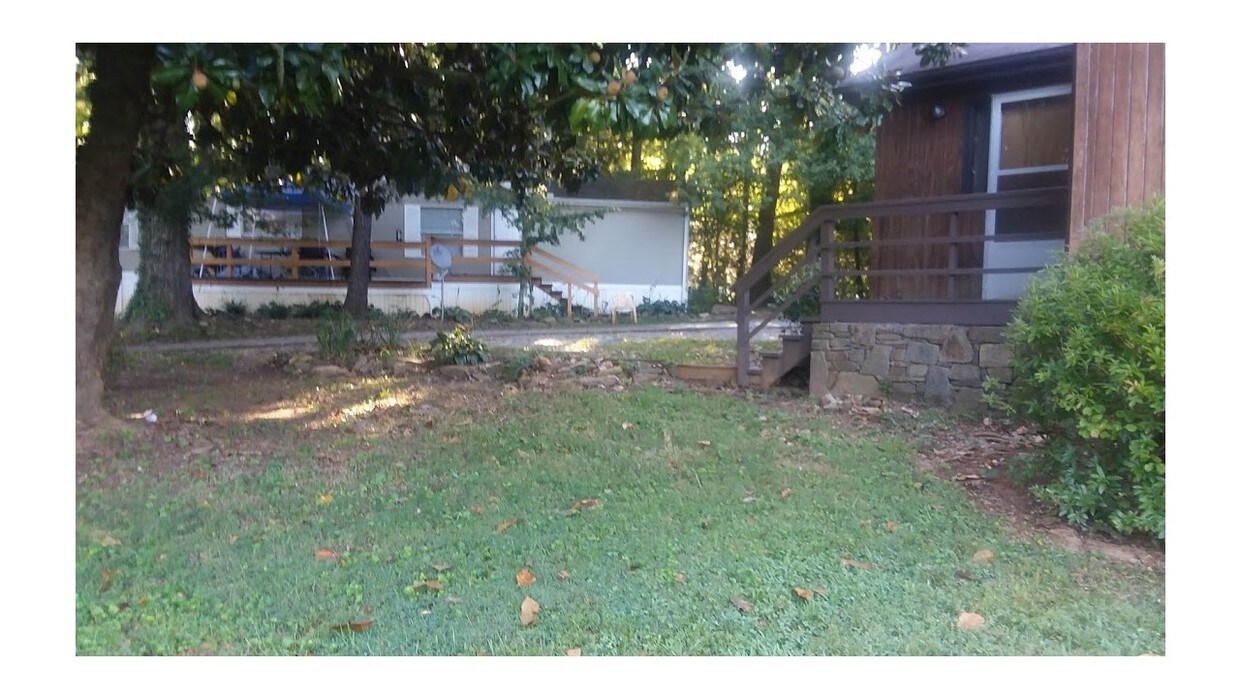 Primary Photo - 160 Avery Creek Rd